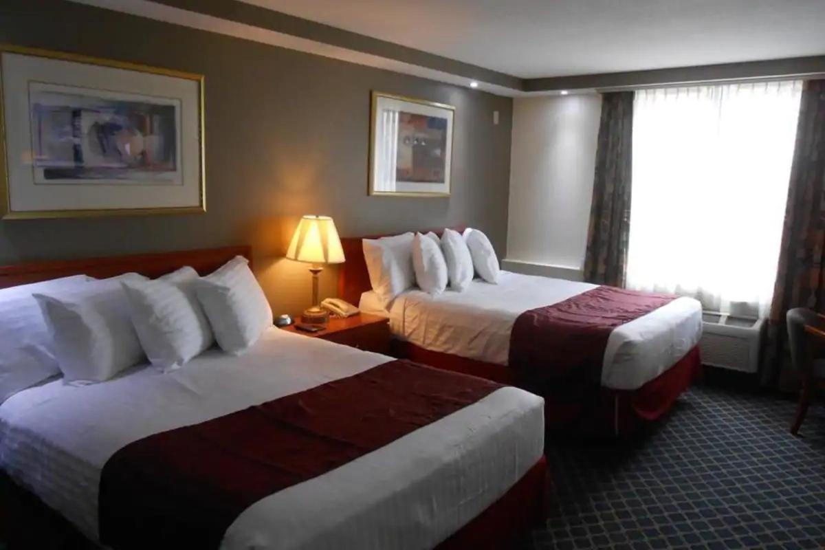 Best Host Inn Plaza Kansas City Exterior photo